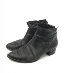 Black ankle booties boots